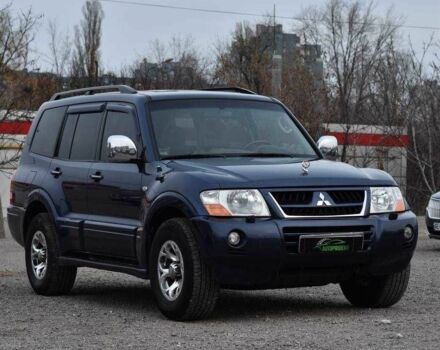 Синій Міцубісі Паджеро, об'ємом двигуна 3 л та пробігом 220 тис. км за 8450 $, фото 1 на Automoto.ua