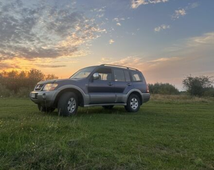 Синий Мицубиси Паджеро, объемом двигателя 3 л и пробегом 180 тыс. км за 6500 $, фото 1 на Automoto.ua