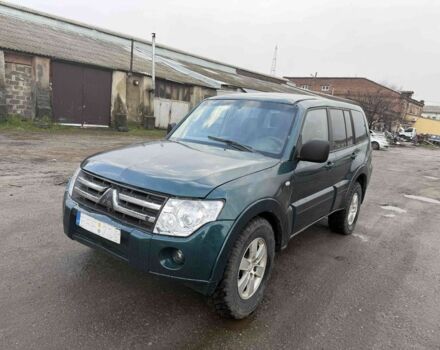 Синій Міцубісі Паджеро, об'ємом двигуна 3.2 л та пробігом 271 тис. км за 5000 $, фото 1 на Automoto.ua