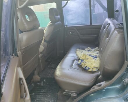 Зеленый Мицубиси Паджеро, объемом двигателя 0 л и пробегом 230 тыс. км за 4400 $, фото 5 на Automoto.ua