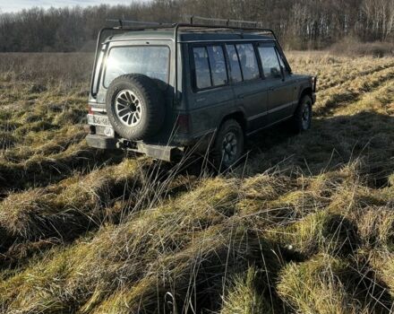 Зеленый Мицубиси Паджеро, объемом двигателя 2.5 л и пробегом 350 тыс. км за 4400 $, фото 4 на Automoto.ua