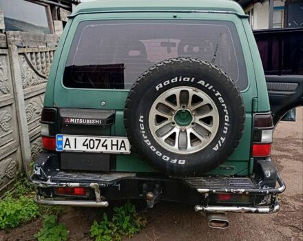 Зелений Міцубісі Паджеро, об'ємом двигуна 3 л та пробігом 428 тис. км за 4000 $, фото 1 на Automoto.ua
