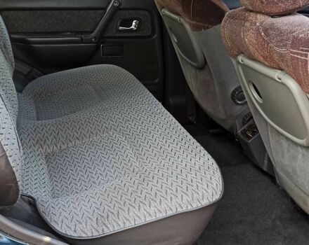 Зеленый Мицубиси Паджеро, объемом двигателя 2.8 л и пробегом 360 тыс. км за 5700 $, фото 15 на Automoto.ua