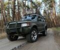 Зеленый Мицубиси Паджеро, объемом двигателя 3 л и пробегом 410 тыс. км за 2100 $, фото 1 на Automoto.ua