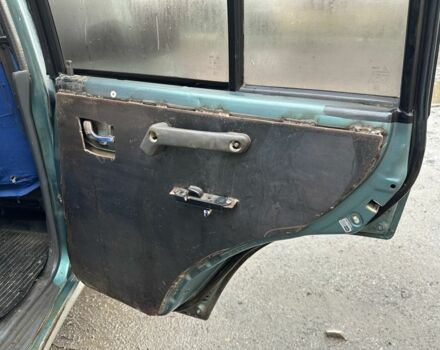 Зеленый Мицубиси Паджеро, объемом двигателя 2.8 л и пробегом 300 тыс. км за 4257 $, фото 4 на Automoto.ua