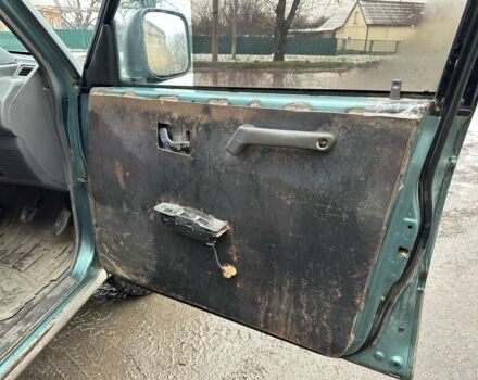 Зеленый Мицубиси Паджеро, объемом двигателя 2.8 л и пробегом 300 тыс. км за 4257 $, фото 5 на Automoto.ua