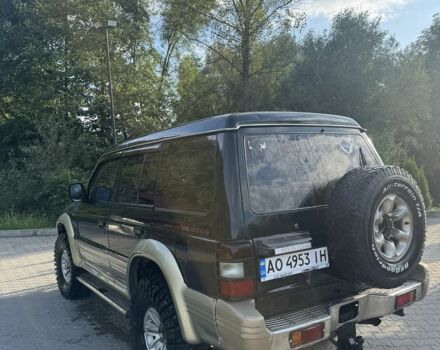 Зеленый Мицубиси Паджеро, объемом двигателя 3.5 л и пробегом 350 тыс. км за 5800 $, фото 5 на Automoto.ua