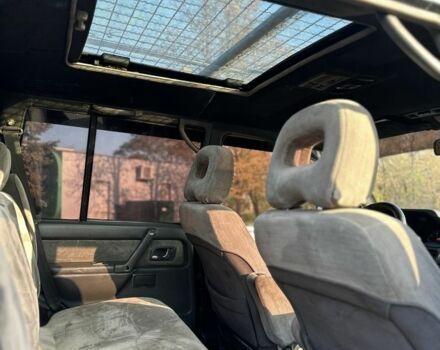 Зелений Міцубісі Паджеро, об'ємом двигуна 2.5 л та пробігом 350 тис. км за 3100 $, фото 10 на Automoto.ua