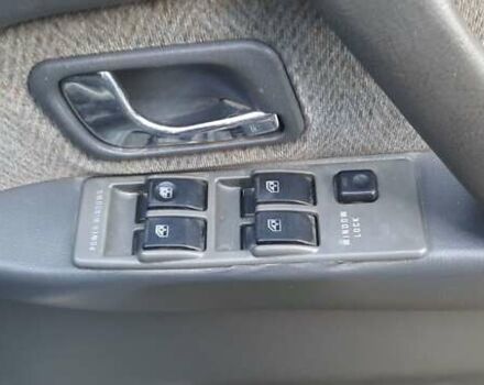 Зеленый Мицубиси Паджеро, объемом двигателя 2.8 л и пробегом 365 тыс. км за 5100 $, фото 2 на Automoto.ua