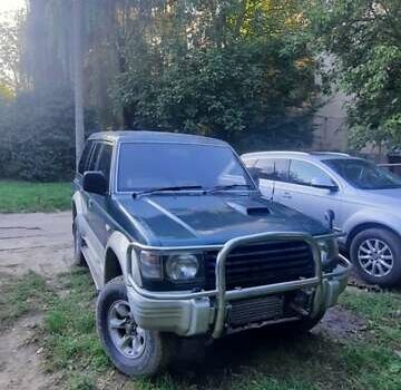 Зеленый Мицубиси Паджеро, объемом двигателя 2.8 л и пробегом 365 тыс. км за 5100 $, фото 11 на Automoto.ua