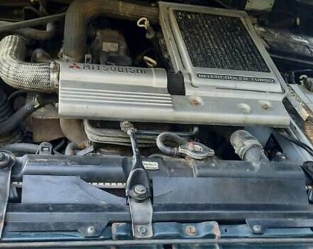 Зеленый Мицубиси Паджеро, объемом двигателя 2.8 л и пробегом 365 тыс. км за 5100 $, фото 3 на Automoto.ua