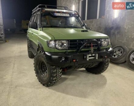 Зелений Міцубісі Паджеро, об'ємом двигуна 0 л та пробігом 225 тис. км за 11000 $, фото 5 на Automoto.ua