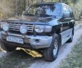 Зеленый Мицубиси Паджеро, объемом двигателя 3.5 л и пробегом 515 тыс. км за 5500 $, фото 132 на Automoto.ua