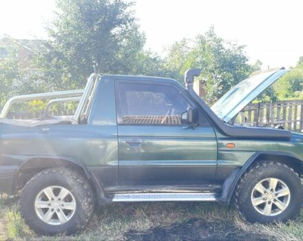 Зеленый Мицубиси Паджеро, объемом двигателя 2.8 л и пробегом 20 тыс. км за 4500 $, фото 2 на Automoto.ua