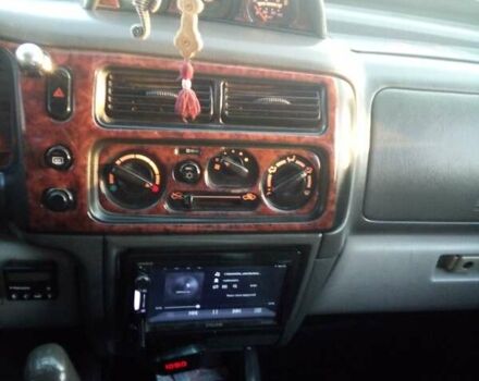 Зелений Міцубісі Паджеро, об'ємом двигуна 2.97 л та пробігом 420 тис. км за 6500 $, фото 2 на Automoto.ua