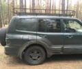 Зелений Міцубісі Паджеро, об'ємом двигуна 3.2 л та пробігом 314 тис. км за 140000 $, фото 5 на Automoto.ua