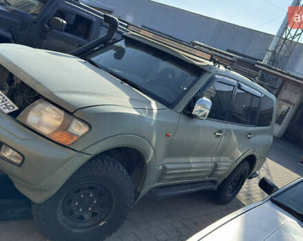 Зеленый Мицубиси Паджеро, объемом двигателя 3.5 л и пробегом 325 тыс. км за 5750 $, фото 12 на Automoto.ua