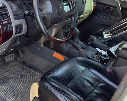 Зеленый Мицубиси Паджеро, объемом двигателя 3.5 л и пробегом 325 тыс. км за 5750 $, фото 14 на Automoto.ua