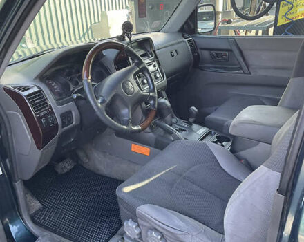 Зеленый Мицубиси Паджеро, объемом двигателя 3.2 л и пробегом 255 тыс. км за 7000 $, фото 4 на Automoto.ua