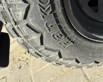 Зеленый Мицубиси Паджеро, объемом двигателя 3.5 л и пробегом 325 тыс. км за 5750 $, фото 10 на Automoto.ua