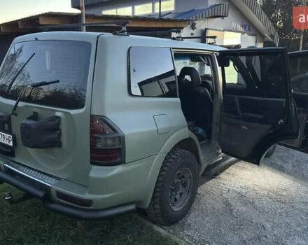 Зеленый Мицубиси Паджеро, объемом двигателя 3.5 л и пробегом 325 тыс. км за 5750 $, фото 5 на Automoto.ua