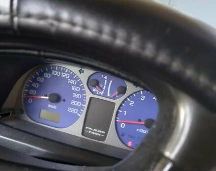 Зелений Міцубісі Паджеро, об'ємом двигуна 1.8 л та пробігом 205 тис. км за 5800 $, фото 22 на Automoto.ua