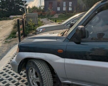 Зелений Міцубісі Паджеро, об'ємом двигуна 1.8 л та пробігом 270 тис. км за 4800 $, фото 1 на Automoto.ua