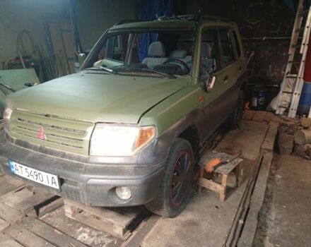 Зеленый Мицубиси Паджеро, объемом двигателя 1.8 л и пробегом 230 тыс. км за 1700 $, фото 7 на Automoto.ua