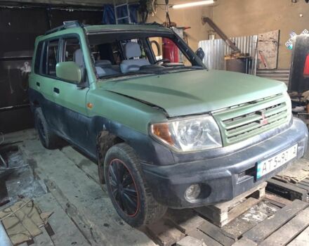 Зеленый Мицубиси Паджеро, объемом двигателя 1.8 л и пробегом 230 тыс. км за 1700 $, фото 1 на Automoto.ua