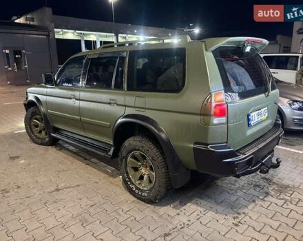 Зеленый Мицубиси Паджеро, объемом двигателя 3 л и пробегом 392 тыс. км за 7700 $, фото 4 на Automoto.ua