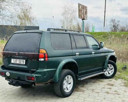 Зеленый Мицубиси Паджеро, объемом двигателя 2.5 л и пробегом 200 тыс. км за 3650 $, фото 11 на Automoto.ua