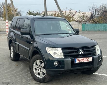 Зеленый Мицубиси Паджеро, объемом двигателя 3.2 л и пробегом 220 тыс. км за 7200 $, фото 1 на Automoto.ua