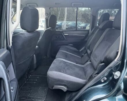 Зеленый Мицубиси Паджеро, объемом двигателя 3.2 л и пробегом 220 тыс. км за 7200 $, фото 13 на Automoto.ua