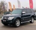 Зеленый Мицубиси Паджеро, объемом двигателя 3.2 л и пробегом 175 тыс. км за 22855 $, фото 1 на Automoto.ua