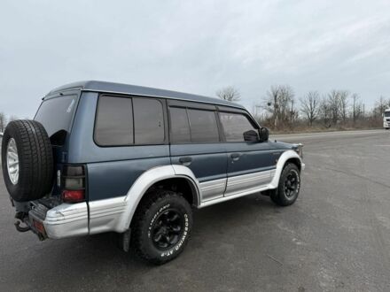 Зелений Міцубісі Паджеро, об'ємом двигуна 0 л та пробігом 200 тис. км за 2650 $, фото 1 на Automoto.ua