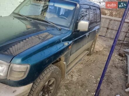 Мицубиси Паджеро 1998 в Чернигове на Automoto.ua Зеленый Мицубиси Паджеро, объемом двигателя 3 л и пробегом 320 тыс. км за 6000 $, фото 1 на Automoto.ua