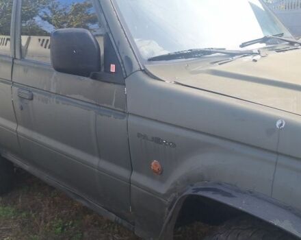 Зеленый Мицубиси Паджеро, объемом двигателя 0 л и пробегом 500 тыс. км за 2018 $, фото 1 на Automoto.ua