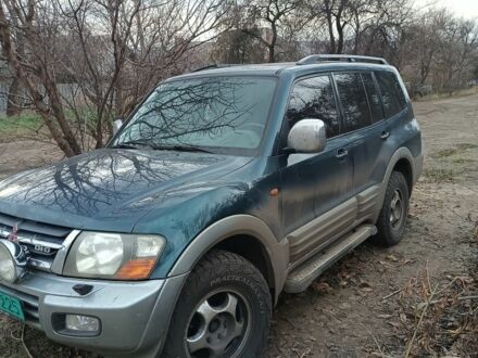 Зелений Міцубісі Паджеро, об'ємом двигуна 3.2 л та пробігом 194 тис. км за 5500 $, фото 1 на Automoto.ua