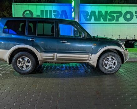 Міцубісі Паджеро 2000 у Ромнах на Automoto.ua Зелений Міцубісі Паджеро, об'ємом двигуна 3.2 л та пробігом 248 тис. км за 3900 $, фото 1 на Automoto.ua