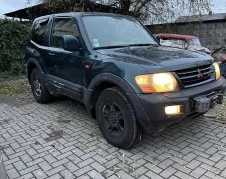 Зелений Міцубісі Паджеро, об'ємом двигуна 0 л та пробігом 300 тис. км за 5918 $, фото 1 на Automoto.ua