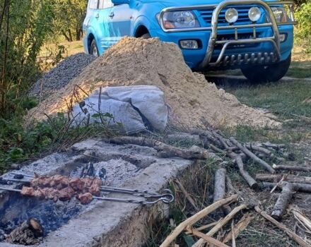 Зелений Міцубісі Паджеро, об'ємом двигуна 0 л та пробігом 260 тис. км за 7000 $, фото 1 на Automoto.ua