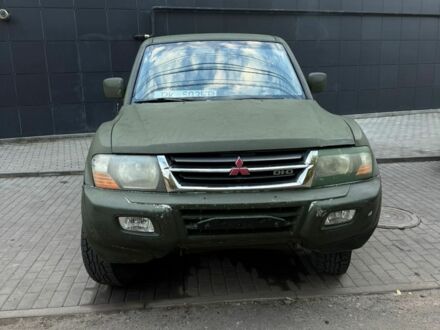 Мицубиси Паджеро 2001 в Славянске на Automoto.ua Зеленый Мицубиси Паджеро, объемом двигателя 3 л и пробегом 303 тыс. км за 5033 $, фото 1 на Automoto.ua