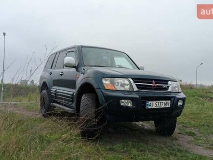 Міцубісі Паджеро 2001 у Києві на Automoto.ua Зелений Міцубісі Паджеро, об'ємом двигуна 3.2 л та пробігом 203 тис. км за 11100 $, фото 1 на Automoto.ua