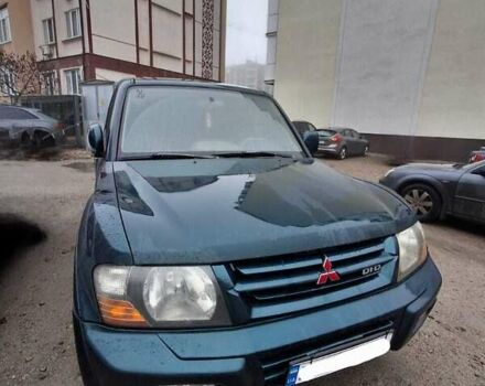 Зеленый Мицубиси Паджеро, объемом двигателя 3.2 л и пробегом 425 тыс. км за 6500 $, фото 1 на Automoto.ua