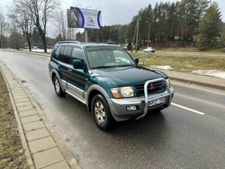 Зелений Міцубісі Паджеро, об'ємом двигуна 3 л та пробігом 190 тис. км за 2600 $, фото 1 на Automoto.ua