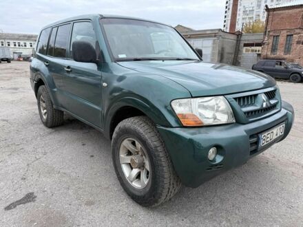 Мицубиси Паджеро 2005 в Харькове на Automoto.ua Зеленый Мицубиси Паджеро, объемом двигателя 2.5 л и пробегом 277 тыс. км за 4000 $, фото 1 на Automoto.ua