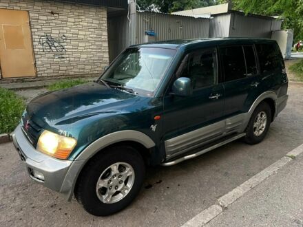 Міцубісі Паджеро 2005 у Харкові на Automoto.ua Зелений Міцубісі Паджеро, об'ємом двигуна 3.2 л та пробігом 234 тис. км за 4000 $, фото 1 на Automoto.ua