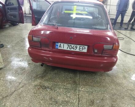 Красный Мицубиси Протон, объемом двигателя 1.5 л и пробегом 200 тыс. км за 1351 $, фото 3 на Automoto.ua