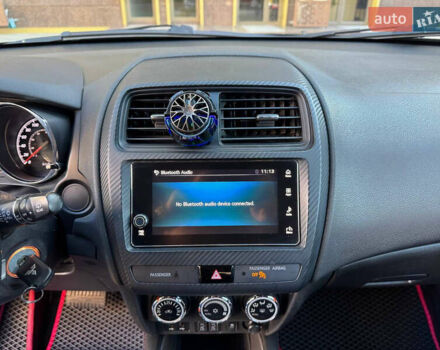 Черный Мицубиси РВР, объемом двигателя 2.36 л и пробегом 130 тыс. км за 13900 $, фото 18 на Automoto.ua