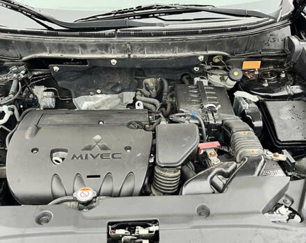 Чорний Міцубісі РВР, об'ємом двигуна 2.36 л та пробігом 93 тис. км за 15000 $, фото 10 на Automoto.ua